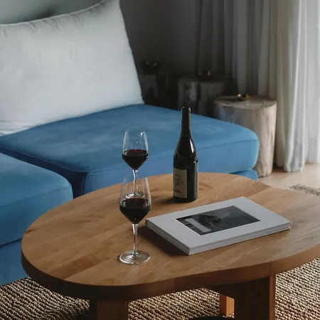 Casa Nereta فندق *